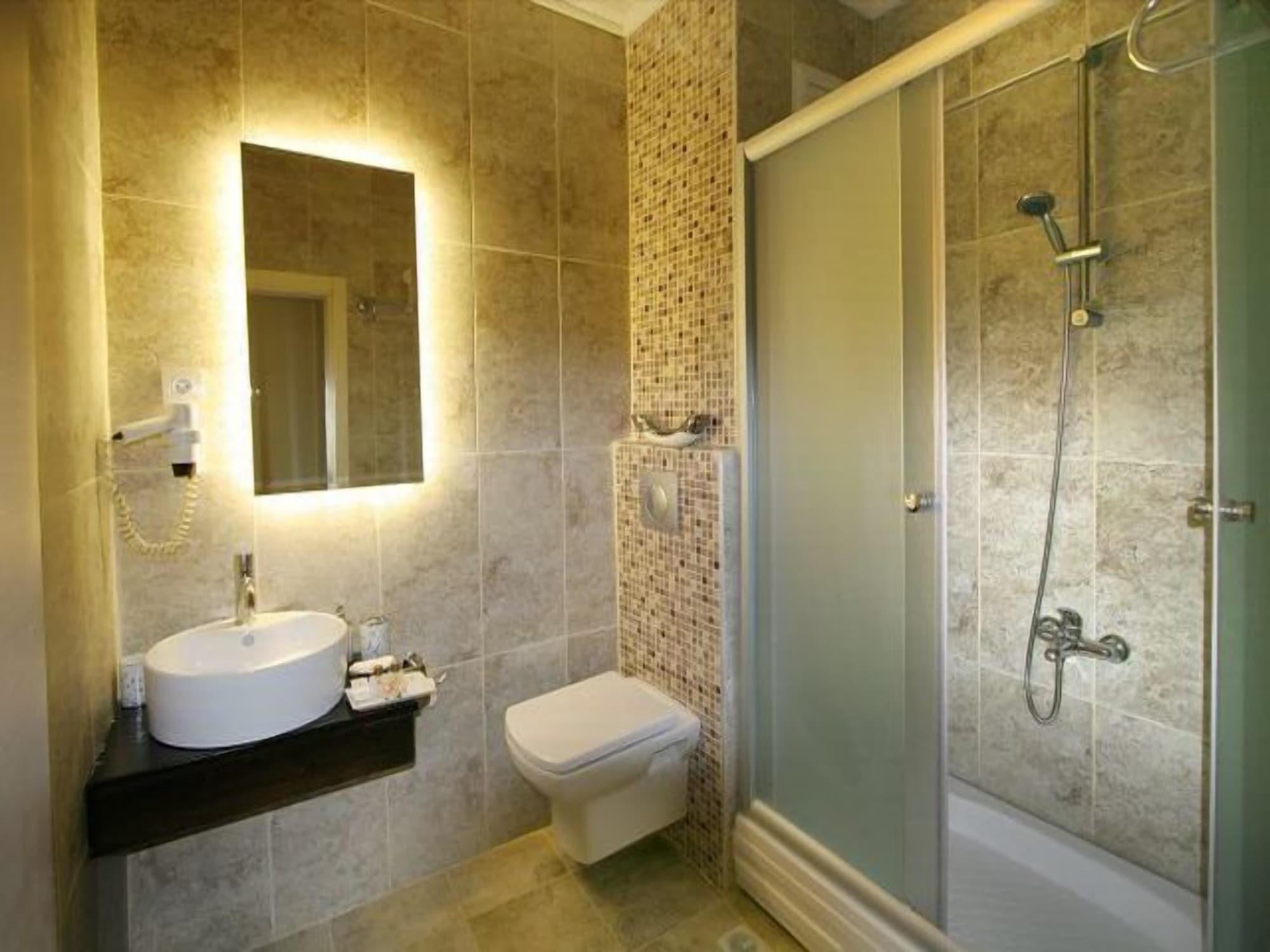Maya Hotel Истанбул Екстериор снимка