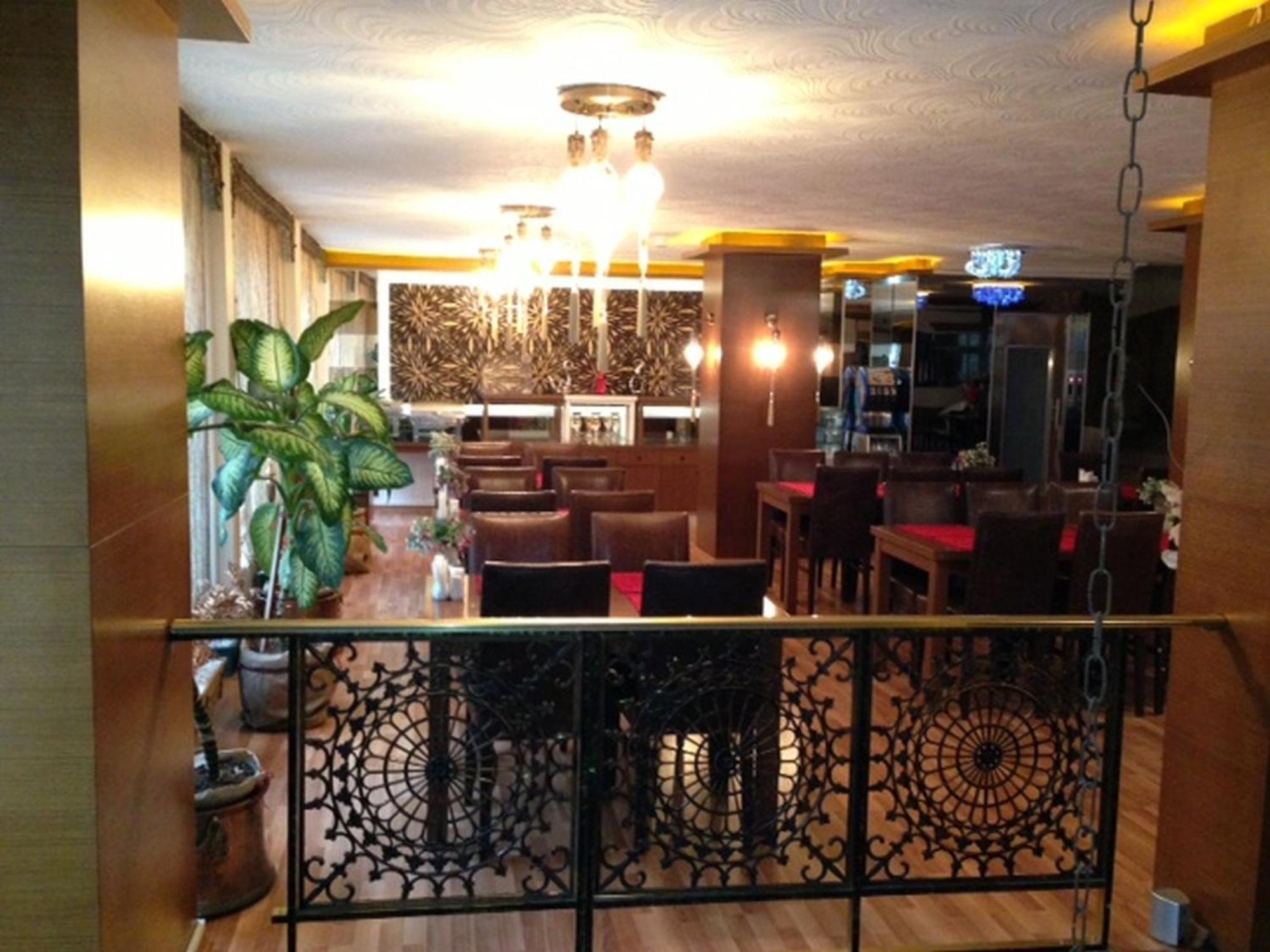 Maya Hotel Истанбул Екстериор снимка
